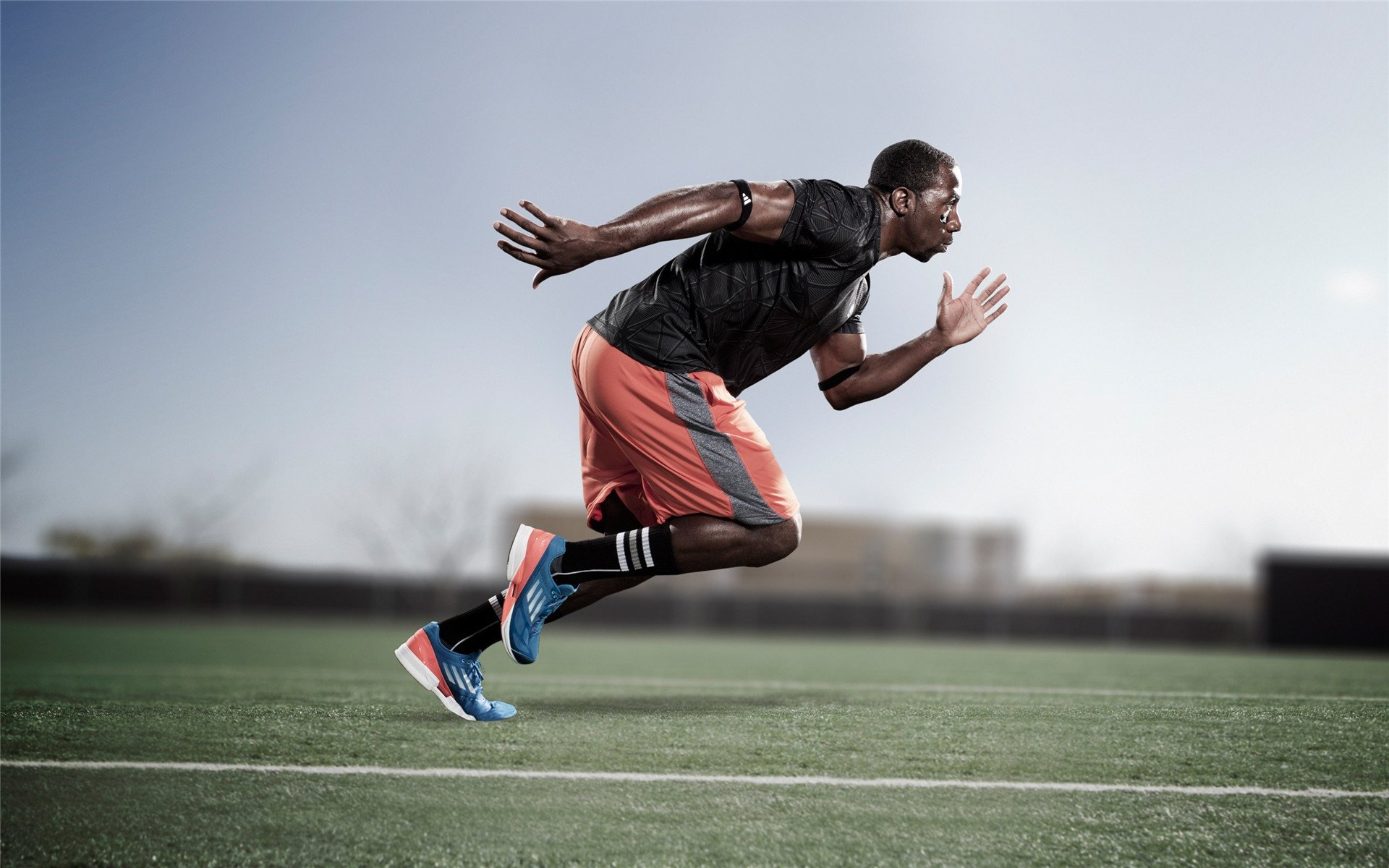 开云体育链接-利物浦轻取狼队,萨拉赫状态火热继续领跑射手榜,利物浦续约萨拉赫